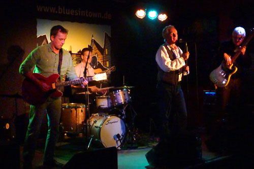 2011_11_boogie_radio_07