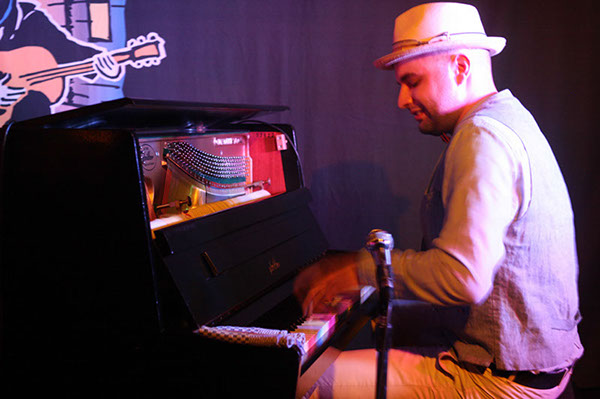 2012_06_30_HootinTheBlues_03