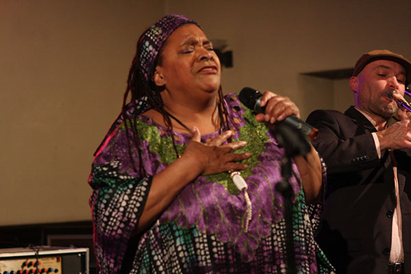 2012_11_23_B&Bnight_20