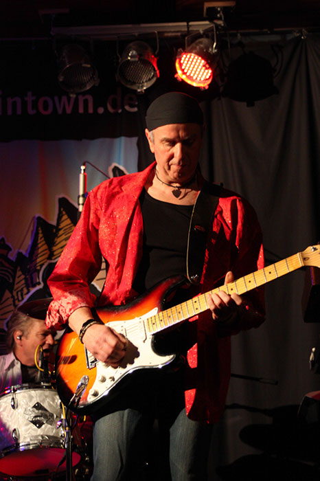 %_tempFileName2013_10_12_ButStones_01%