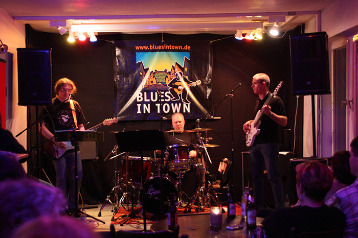 %_tempFileName2013_12_06_SingleMaltBlues_01%