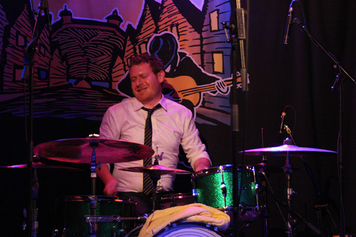 %_tempFileName2013_12_08_TommySchneller_018%