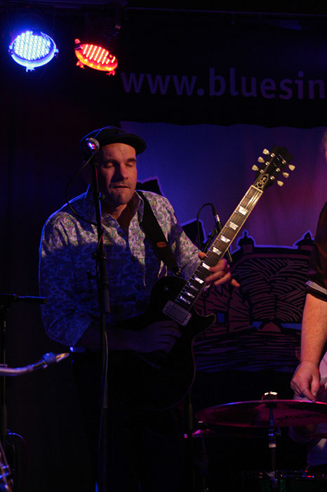 %_tempFileName2013_12_08_TommySchneller_035%