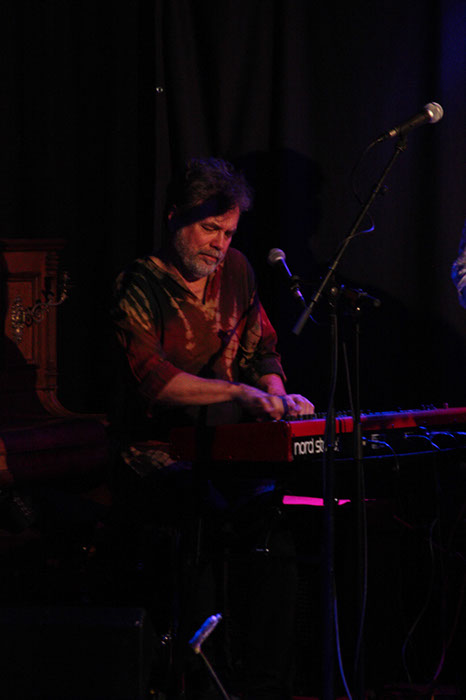 %_tempFileName2013_12_08_TommySchneller_039%