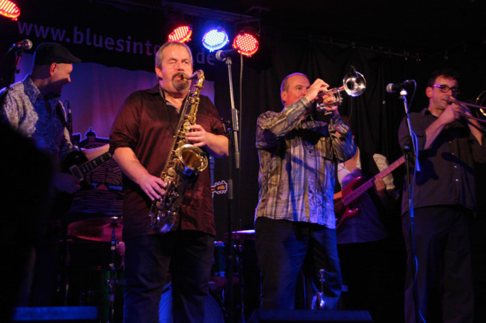 %_tempFileName2013_12_08_TommySchneller_043%