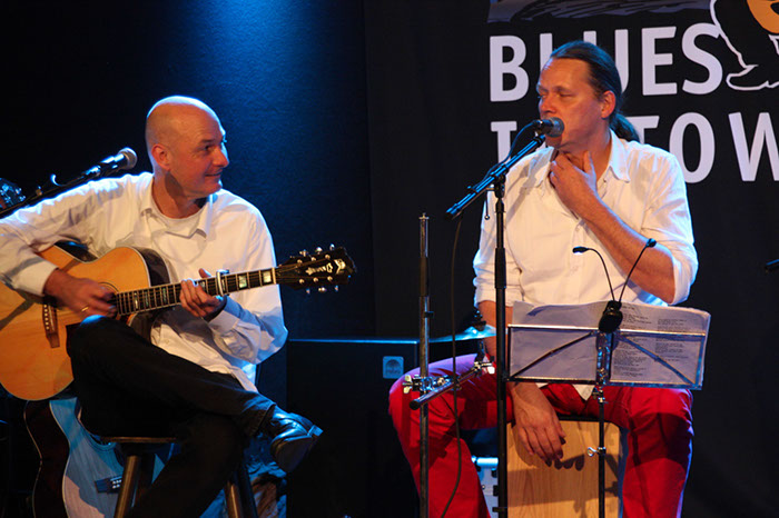 %_tempFileName2014_10_24_DogTales_72%