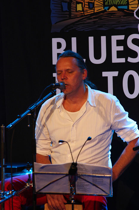 %_tempFileName2014_10_24_DogTales_76%