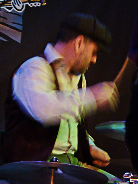 2019_11_16_RedBloomsBB_11