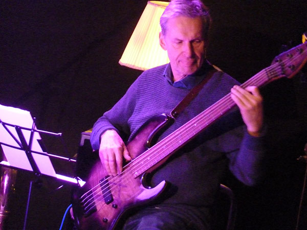 2023_02_25_Bluestrain_04