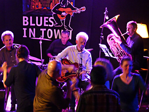 2023_02_25_Bluestrain_11