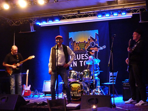 2023_12_09_OutOfFashion_04